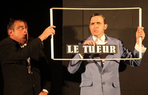 Bris de banane: Homicidio en el motel