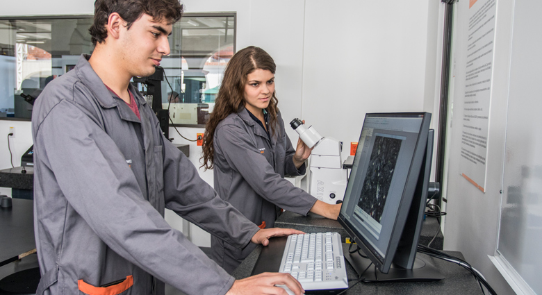 Imagenenes slider de cada licenciatura