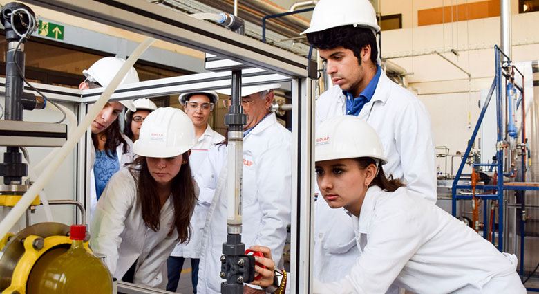 Imagenenes slider de cada licenciatura