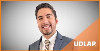 DAVID NIETO BRAVO, EGRESADO DE LA LICENCIATURA EN ESTRATEGIAS FINANCIERAS Y CONTADURÍA PÚBLICA, GENERACIÓN 2018 Y EGRESADO DE LA MAESTRÍA EN DERECHO EMPRESARIAL, GENERACIÓN 2020