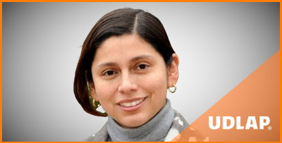 DIANA CRUZ TOPETE, EGRESADA DE LA LICENCIATURA EN QUÍMICO FARMACOBIÓLOGO, GENERACIÓN 2002. 