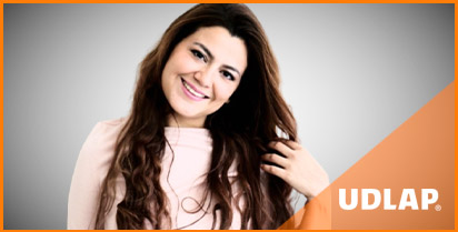 ESTHER GURRIÓN DEL VALLE, EGRESADA DE LA LICENCIATURA EN MÚSICA, GENERACIÓN 2010. 