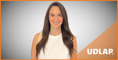 TANNIA BERISTAIN CÁRDENAS, EGRESADA DE LA LICENCIATURA EN ADMINISTRACIÓN DE NEGOCIOS INTERNACIONALES, GENERACIÓN 2014.